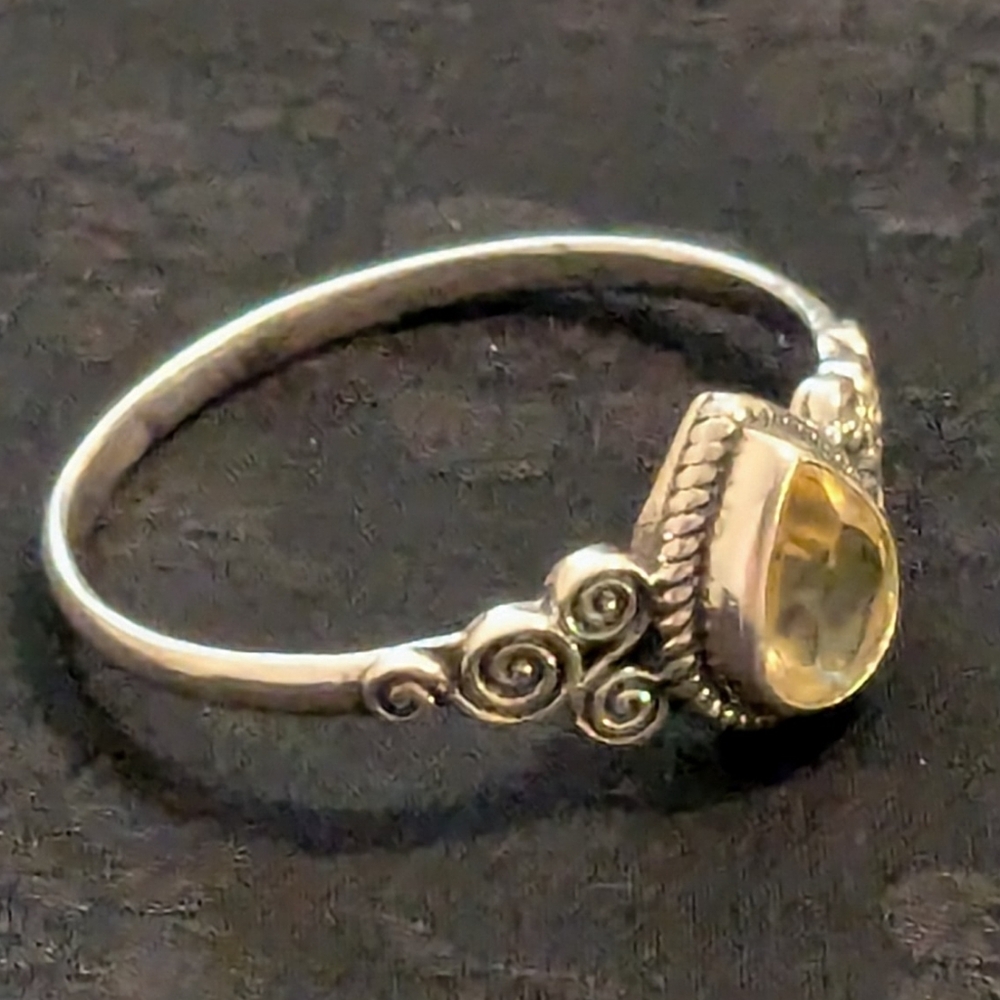 ๐ Solid Sterling Silver 925 Ring Genuine Citrine Ring Size 10.25 - Picture 3 of 8